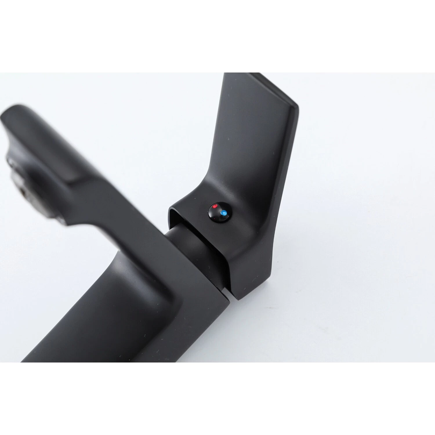 Смеситель для раковины Frap H84-6 F1084-6 черный