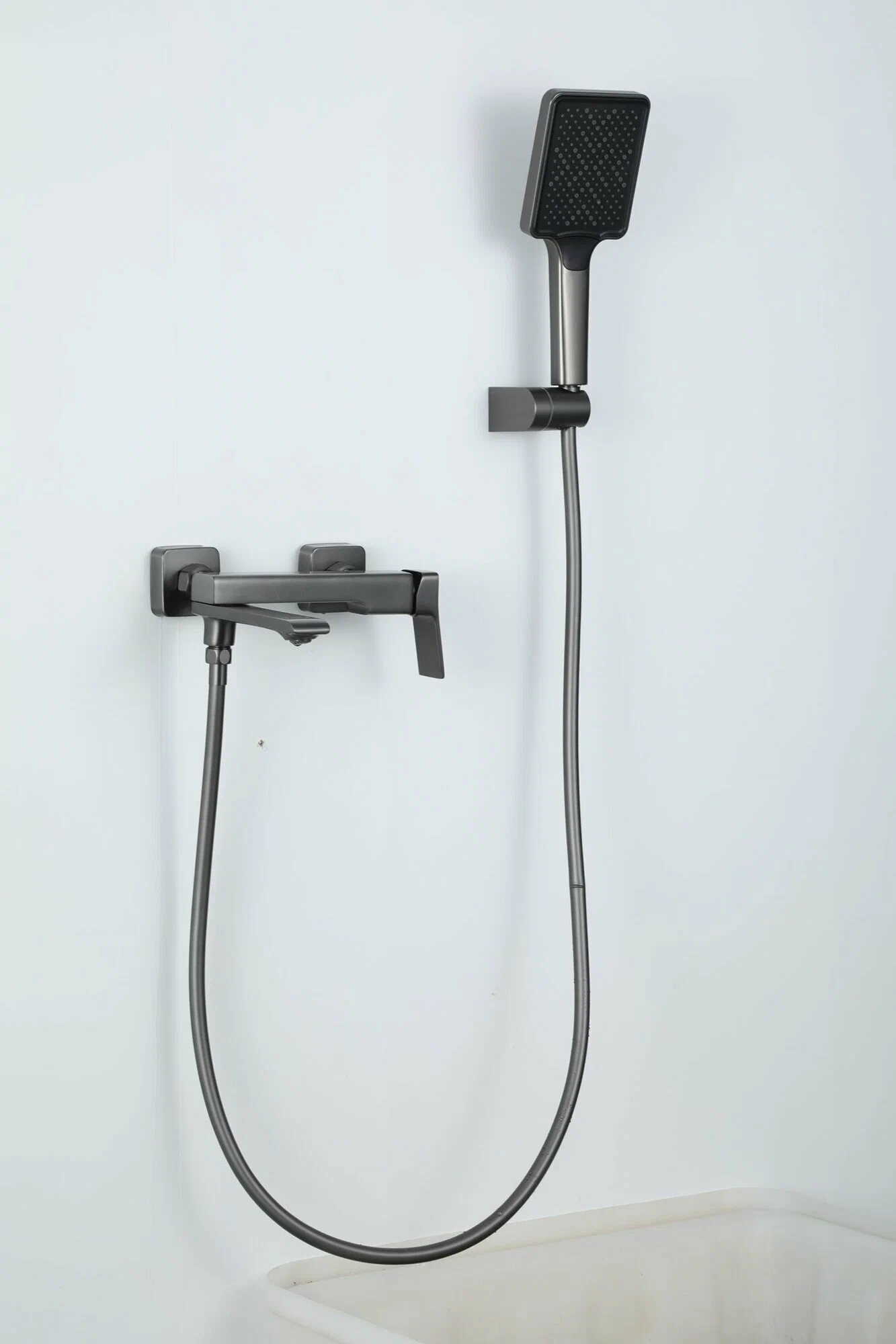 Смеситель для ванны Frap H84-9 F3284-9 оружейная сталь