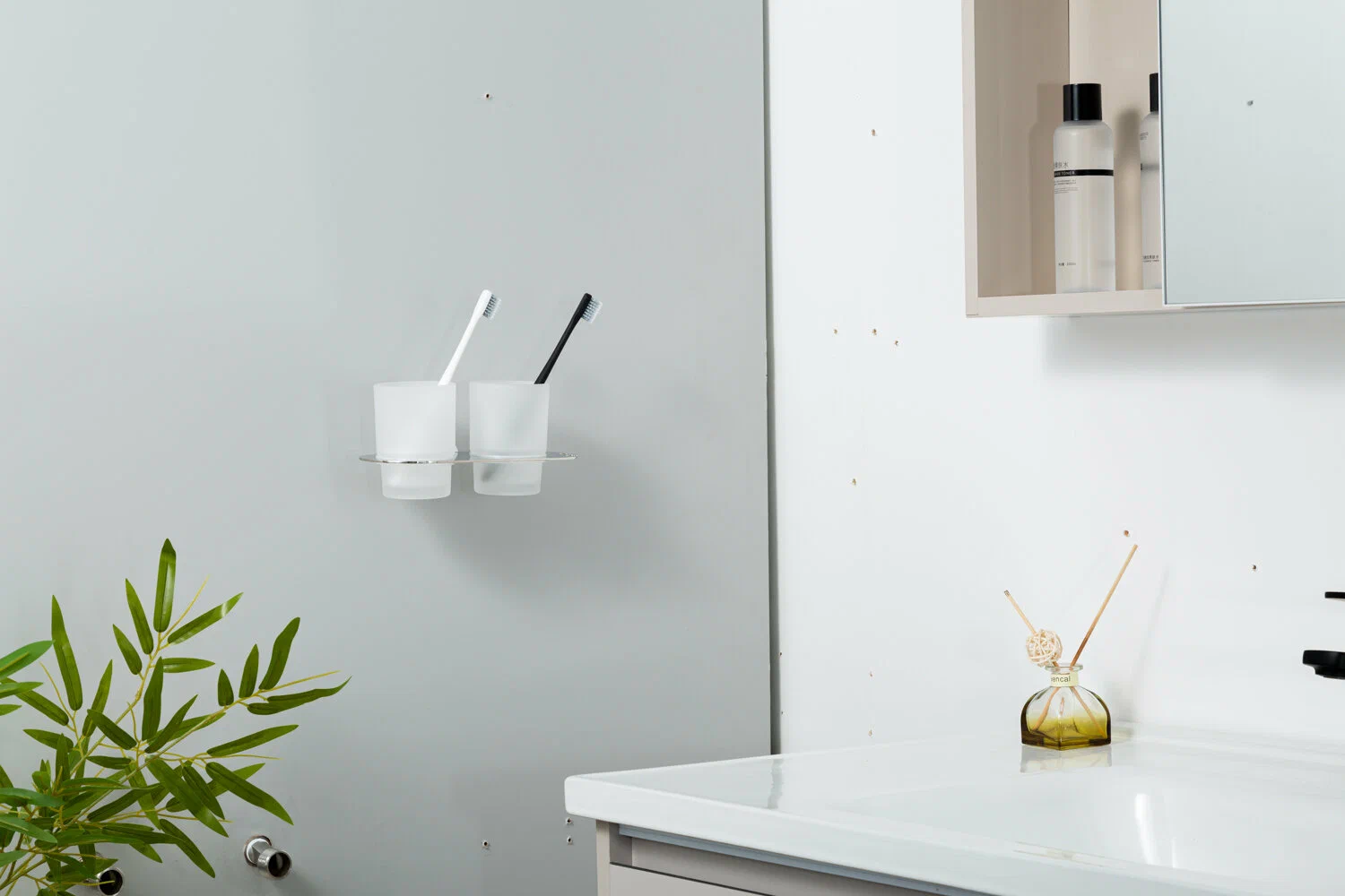 Стаканы для ванны Gappo G309-8 G30908-8 белый-хром