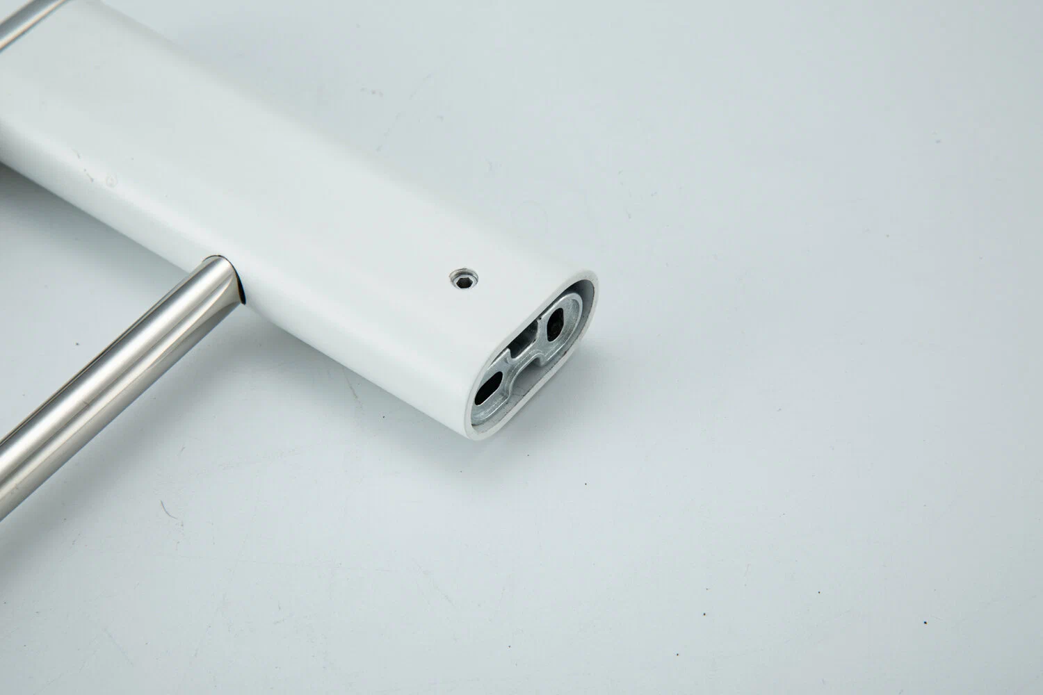 Полотенцедержатель 2-й Gappo G309-8 G30909-8 белый-хром