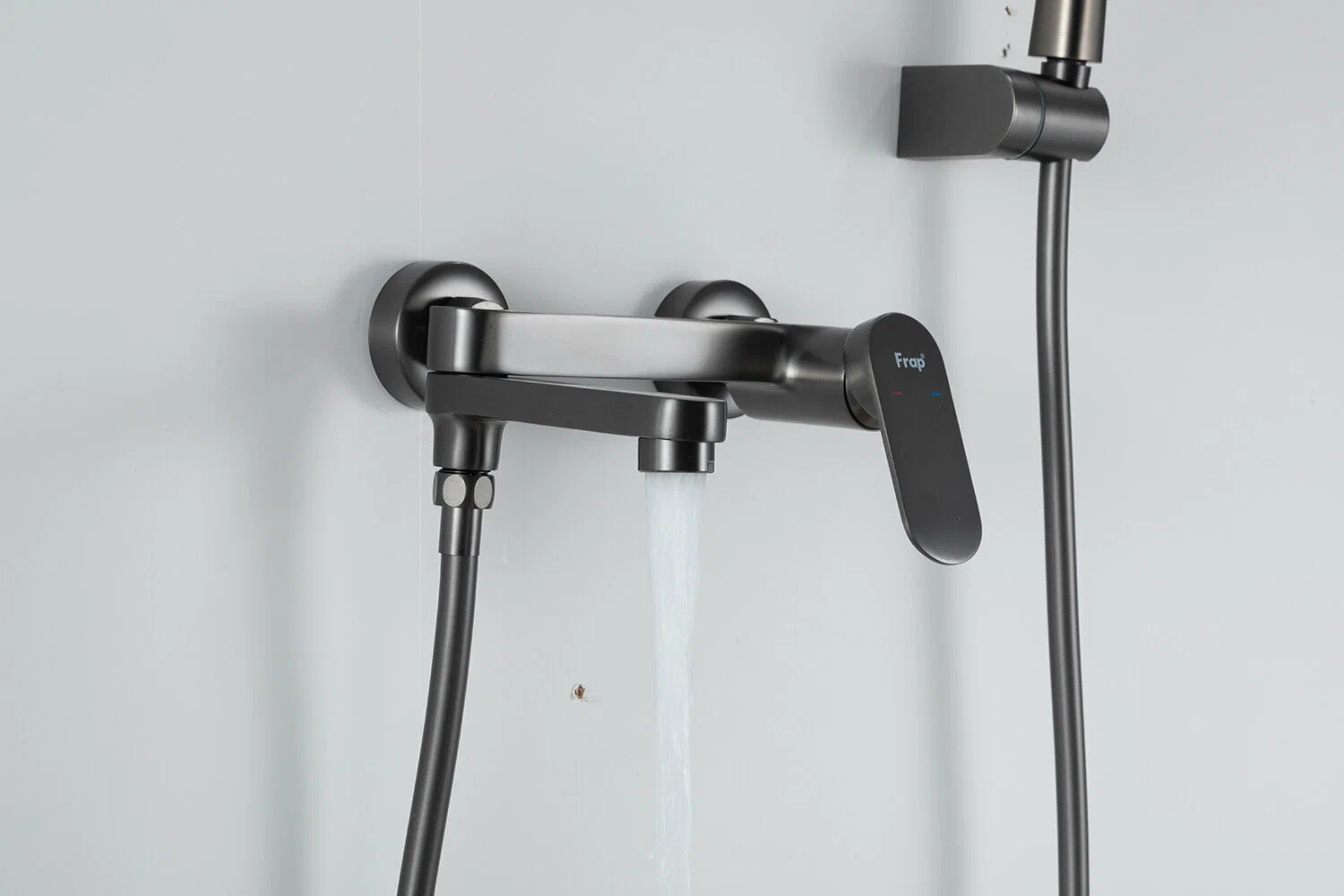 Смеситель для ванны Frap H85-9 F3285-9 оружейная сталь