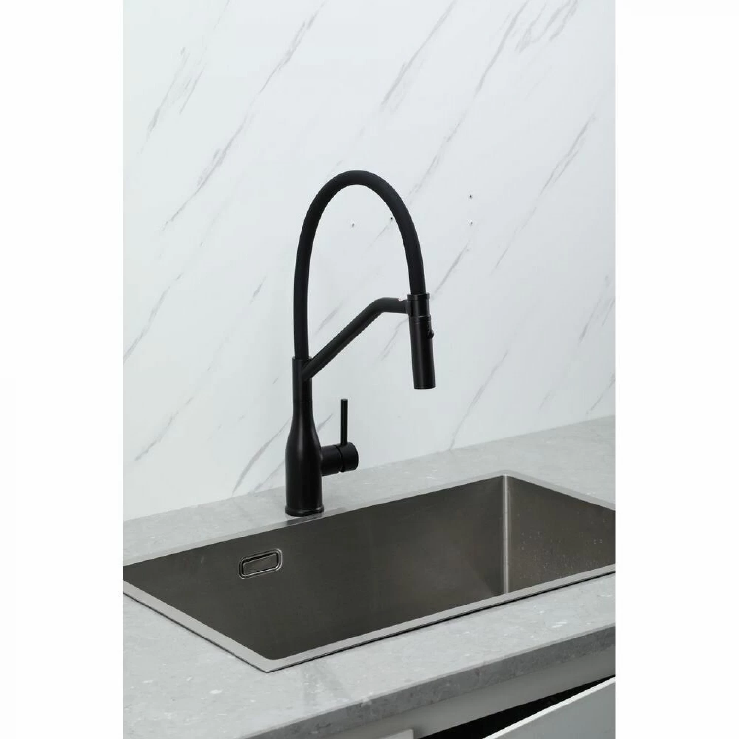 Смеситель для кухни Gappo G4098-16 черный