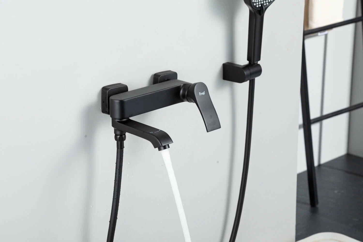 Смеситель для ванны Frap H75 F3275-6 черный