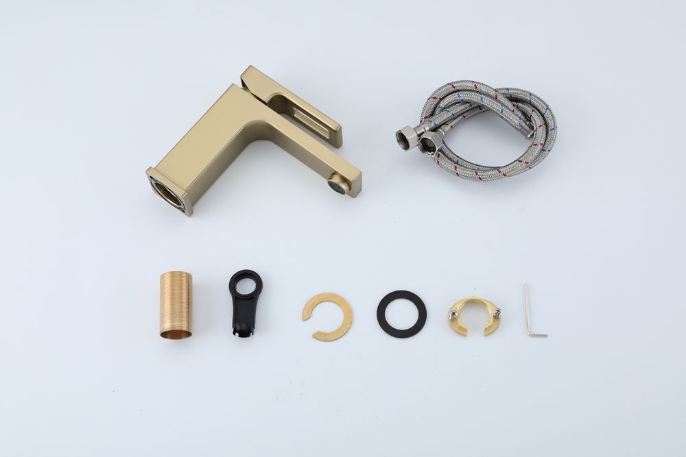 Смеситель для раковины Gappo G17-3 G1017-3 золотой сатин