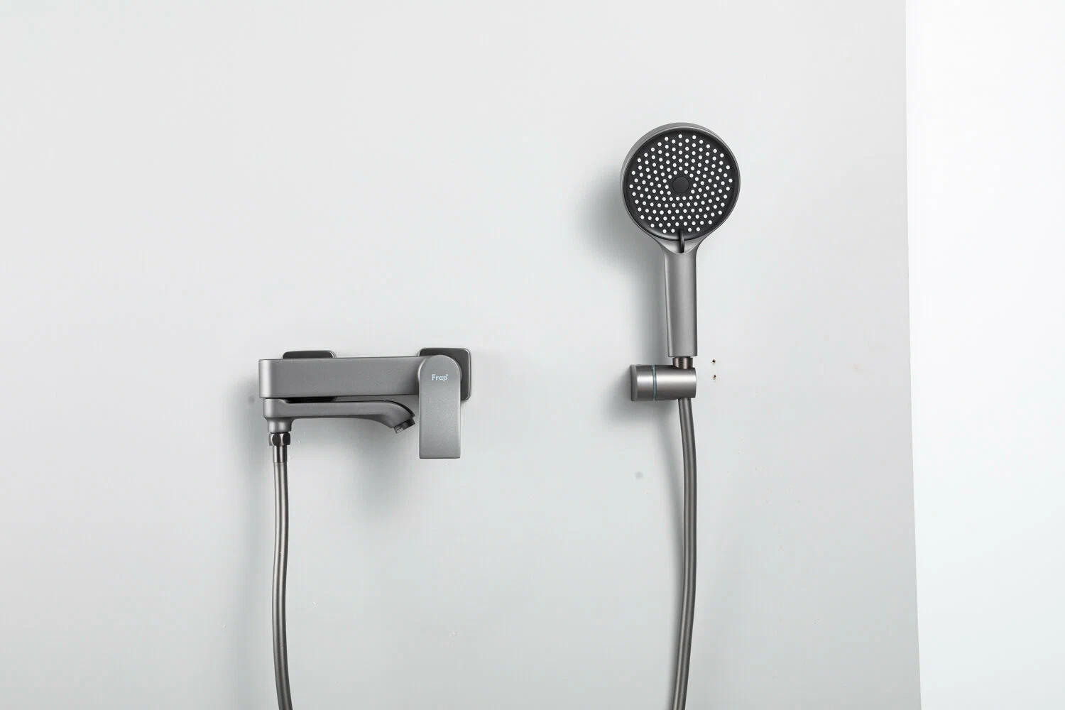 Смеситель для ванны Frap H75-9 F3275-19 графит