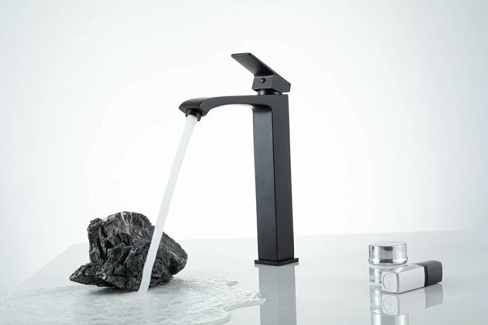 Высокий смеситель для раковины Frap H76-6 F1076-26 черный