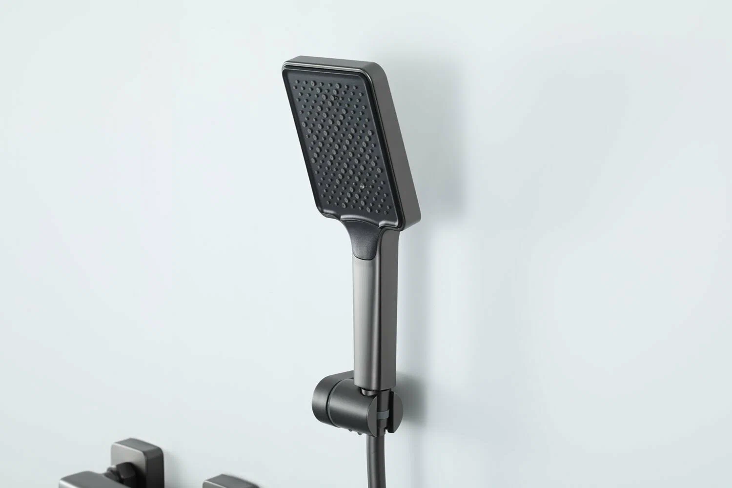 Смеситель для ванны Frap H84-9 F3284-9 оружейная сталь