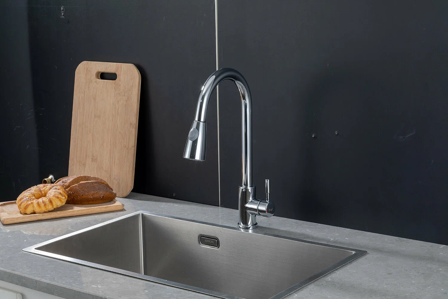 Вытяжной смеситель для кухни Frap H991 F60991 хром