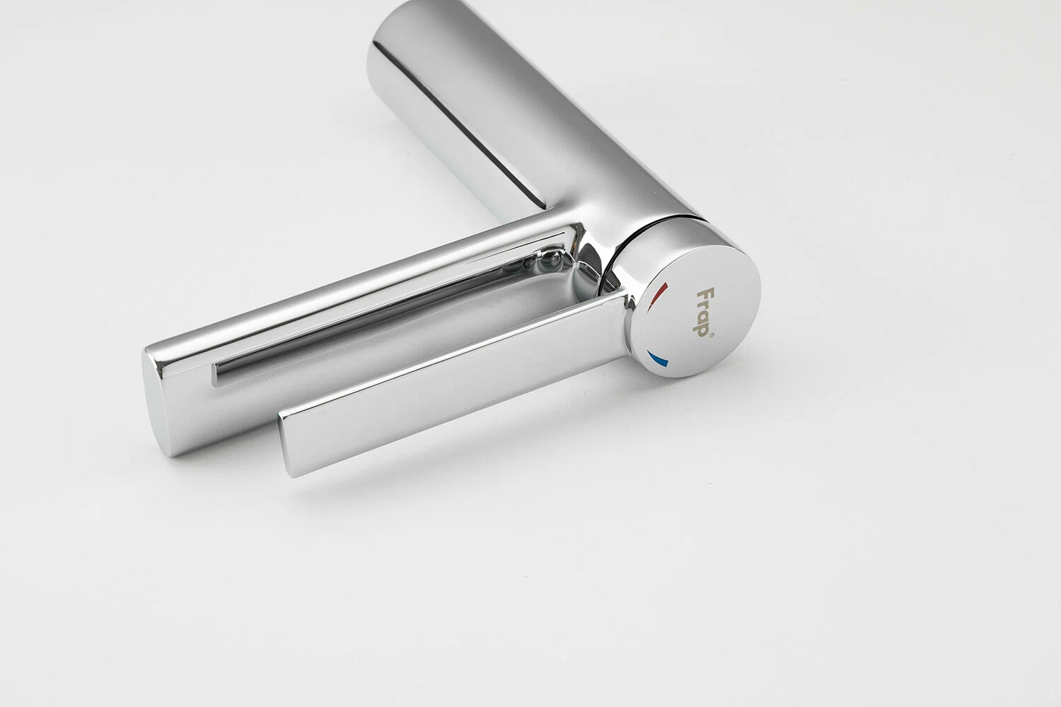 Смеситель для умывальника Frap H67 F1067