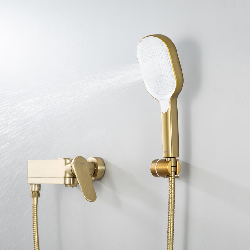 Смеситель для ванны Gappo G10-3 G3210-3 золотой сатин