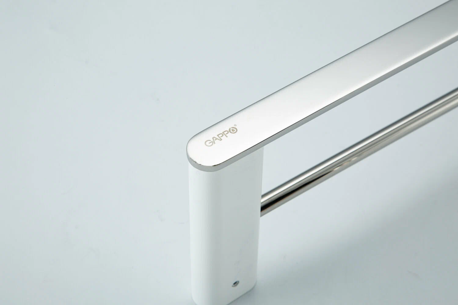 Полотенцедержатель 2-й Gappo G309-8 G30909-8 белый-хром