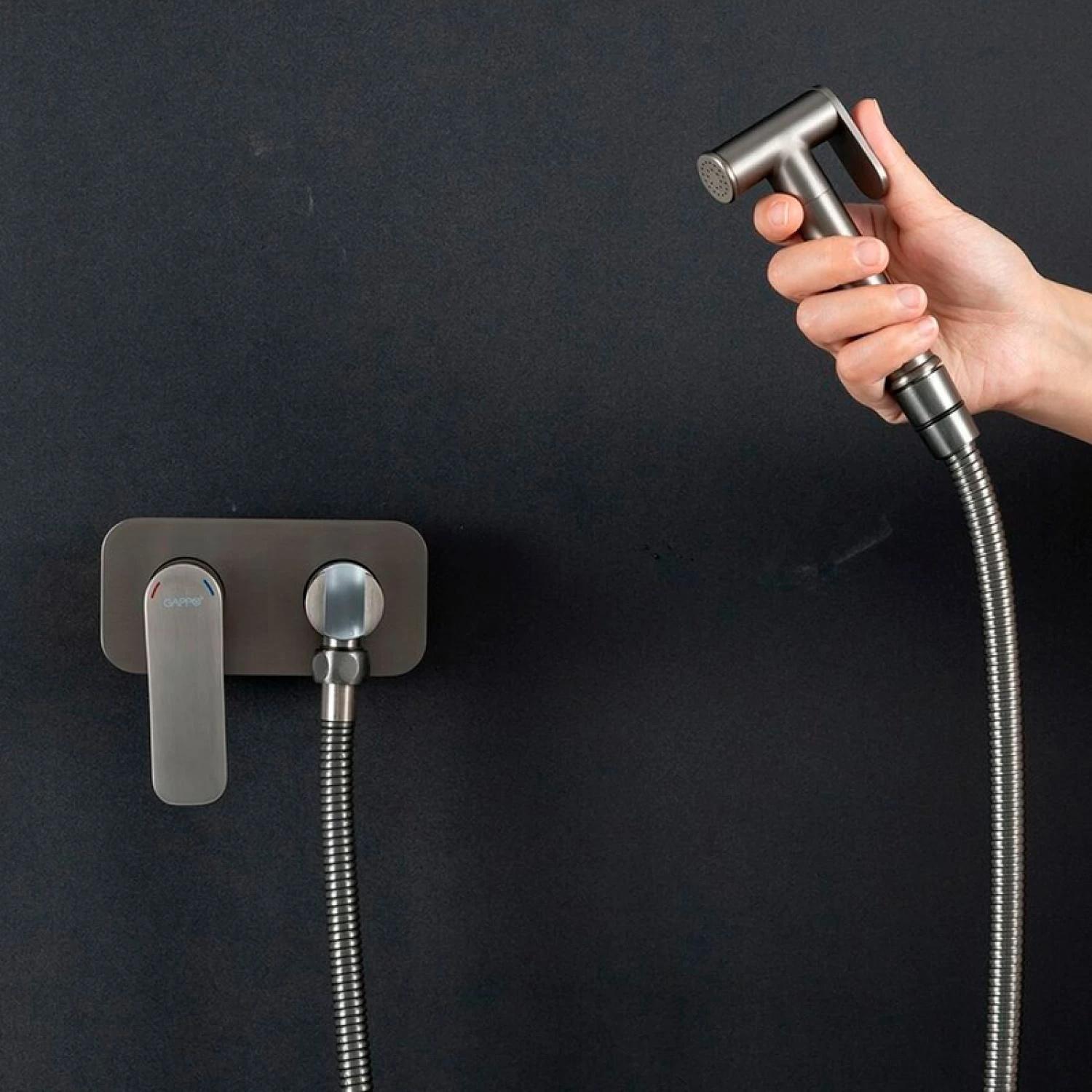 Гигиенический душ встраиваемый Gappo G48-9 G7248-92 оружейная сталь