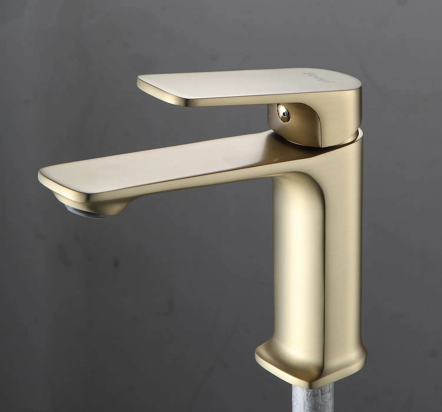 Смеситель для раковины Frap H86-3 F1086-3 золотой сатин