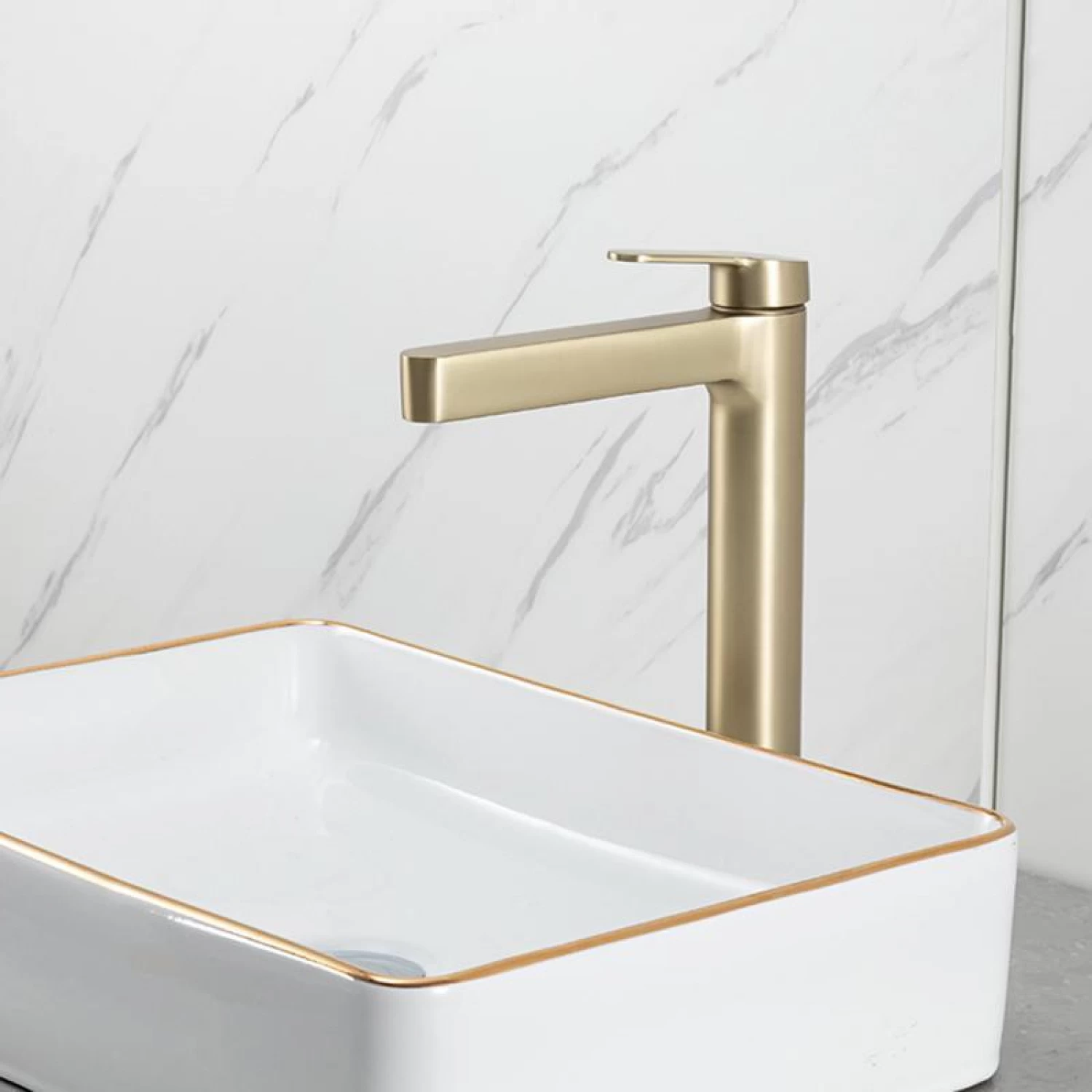 Высокий смеситель для раковины Gappo G99-33 G1099-83 золотой сатин