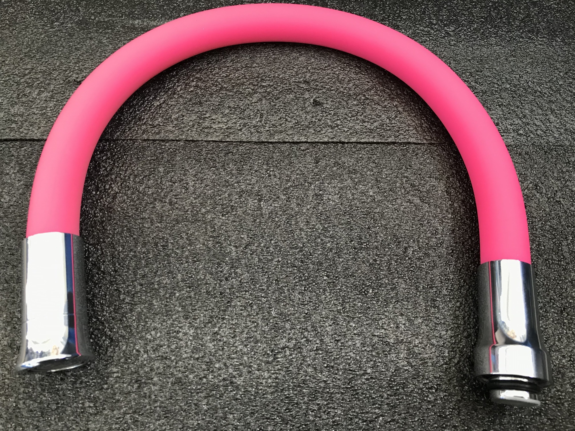 Гибкий излив Vaserzberg VS-2P (розовый)