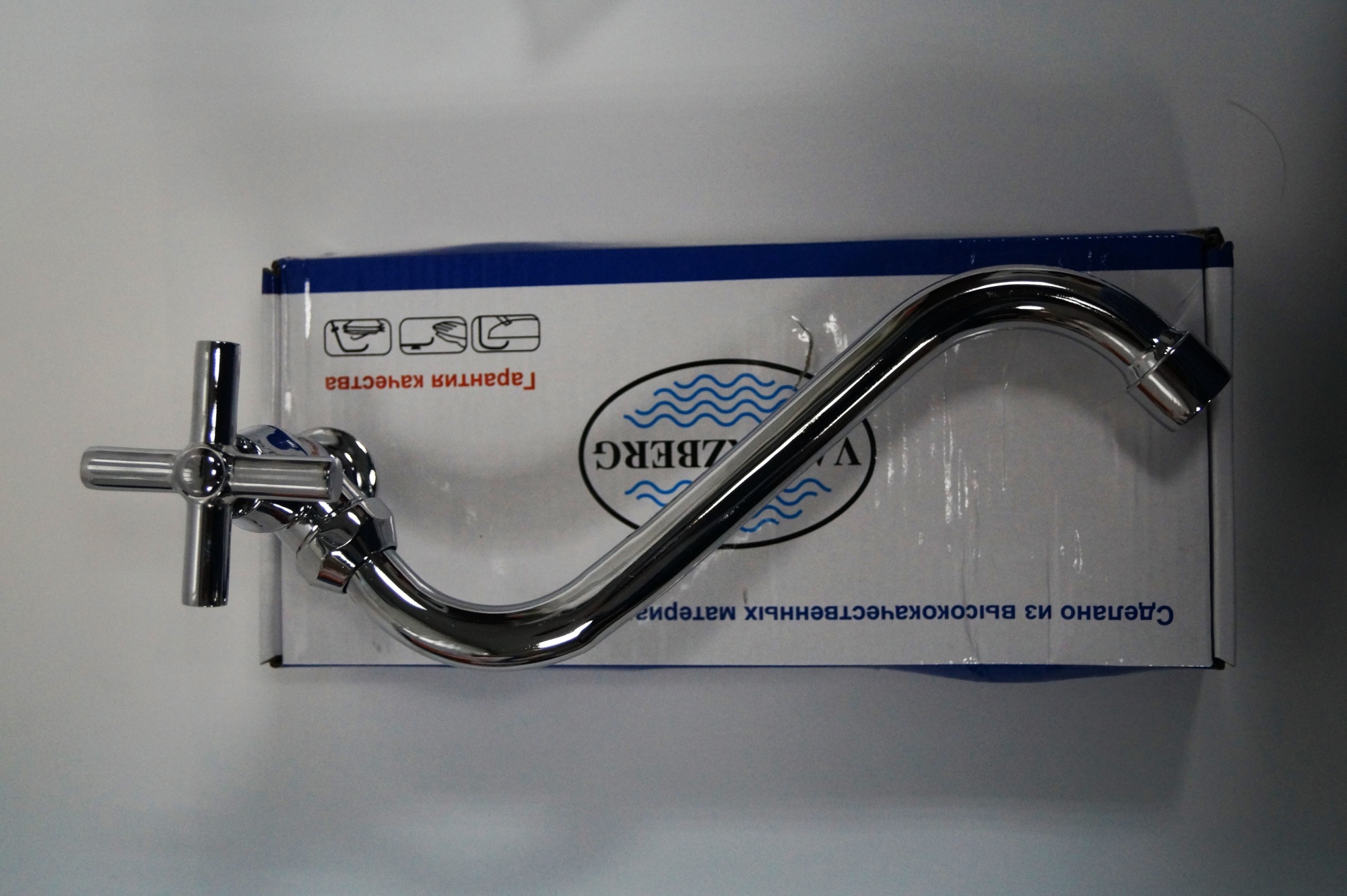 Монокран настенный Vaserzberg А8004