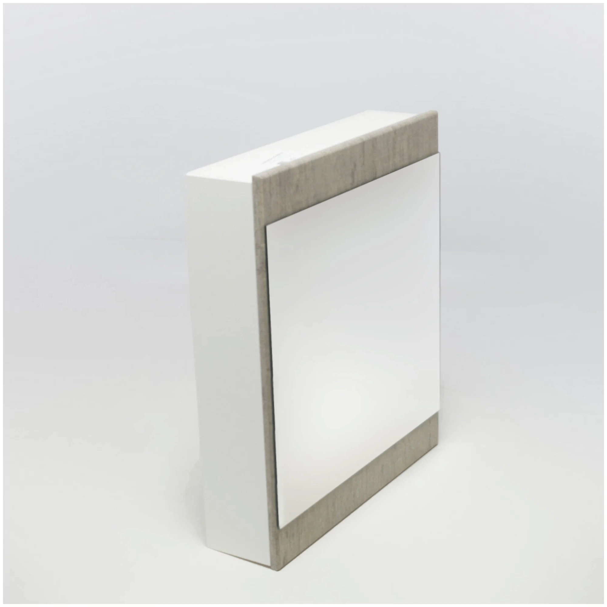 Шкаф-зеркало EvaGold Oliver 60, кора дуба